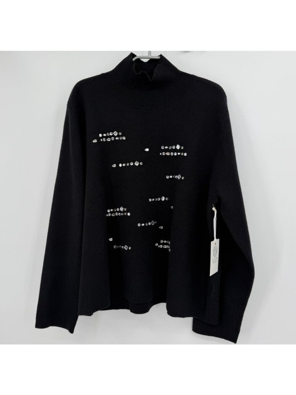 Hyacinth House by Tuckernuck Black Greta Embellished Jeweled Sweater size XXL